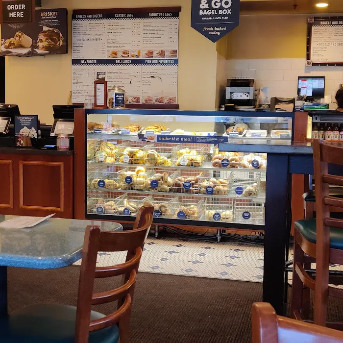 Noah's NY Bagels Picture 10