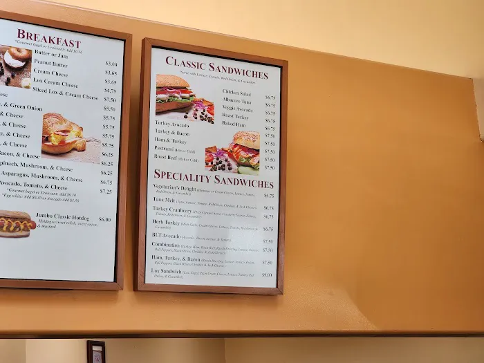 Main Street Bagel Picture 3