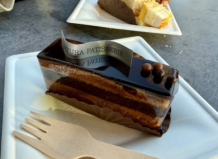 Satura Cakes Picture 7