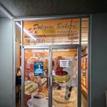 Delizias Bakery