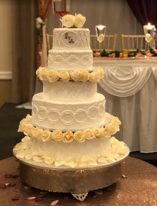 Delizias Bakery Picture 6