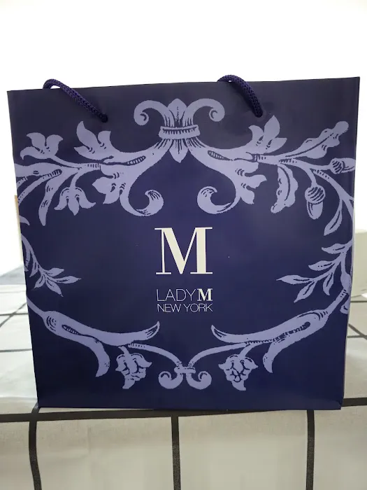Lady M Cake Boutique - Los Altos Picture 2
