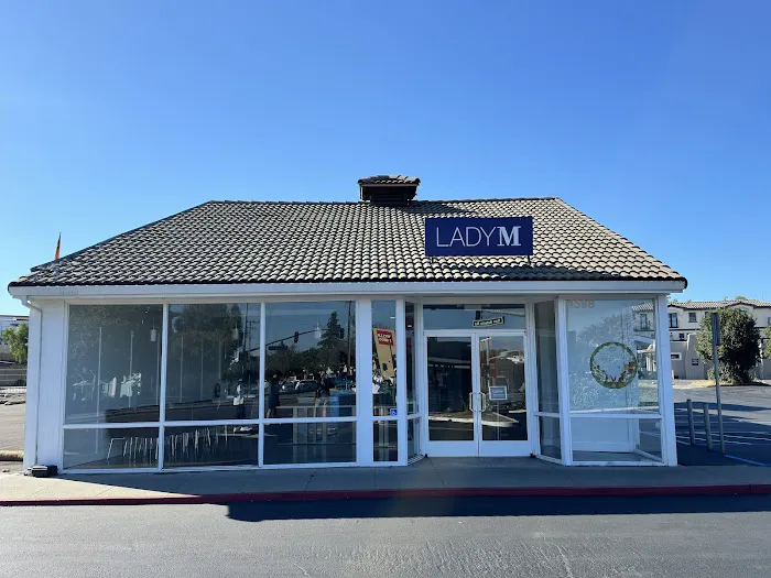 Lady M Cake Boutique - Los Altos Picture 6