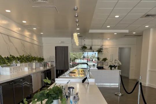 Lady M Cake Boutique - Los Altos