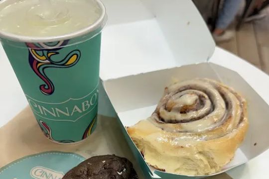 Cinnabon