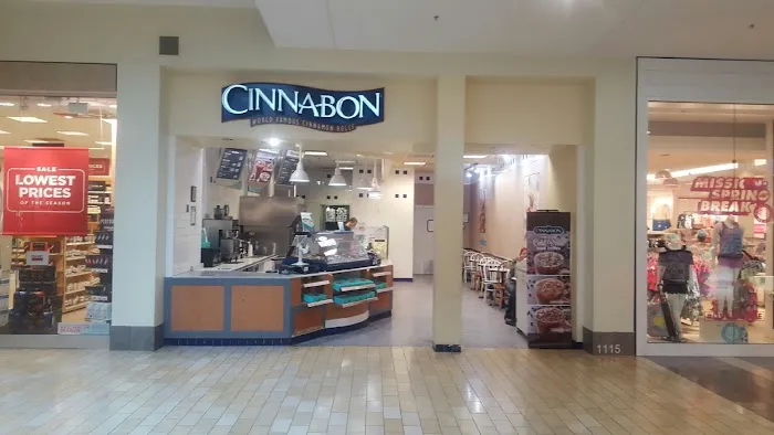 Cinnabon Picture 6