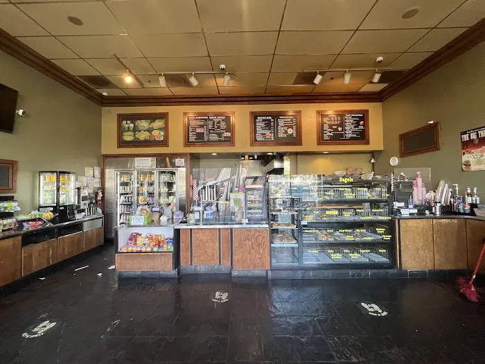 Main St. Bagels Picture 9