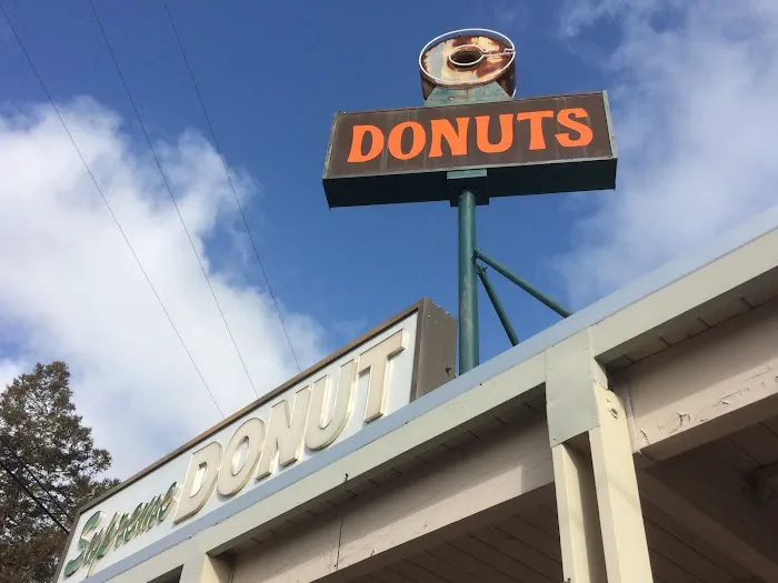 Supreme Doughnut Picture 9