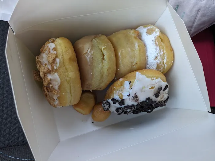 Vegan Bistro Donuts & Cafe Picture 1