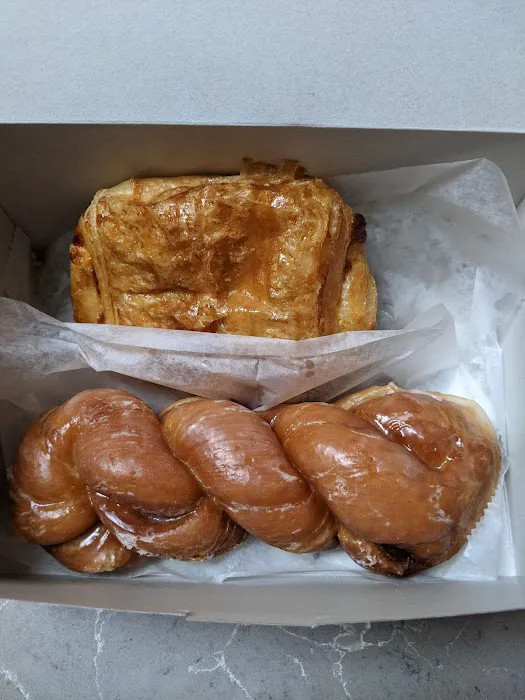 Manley Donuts Picture 3
