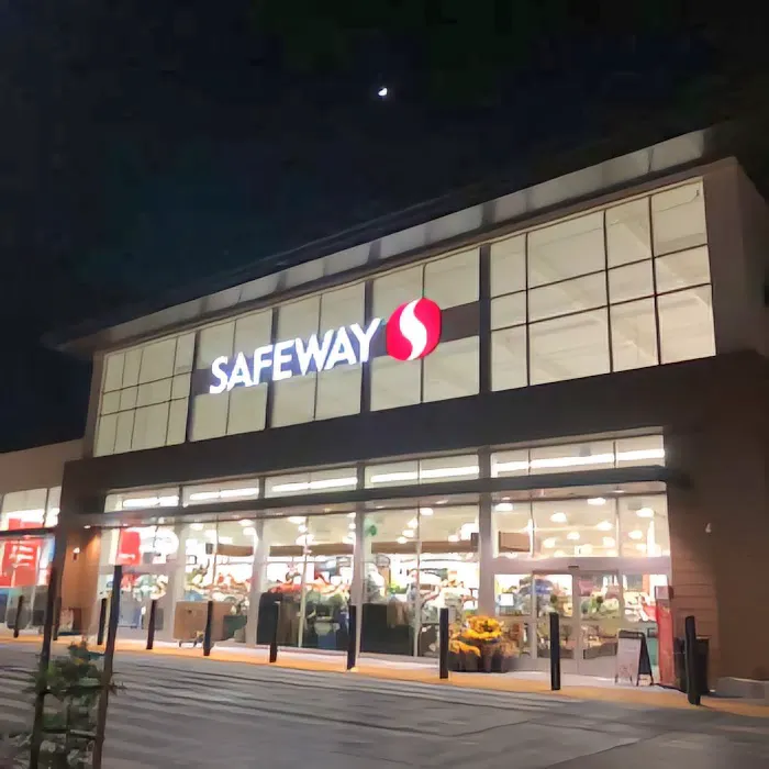 Safeway Bakery Picture 2
