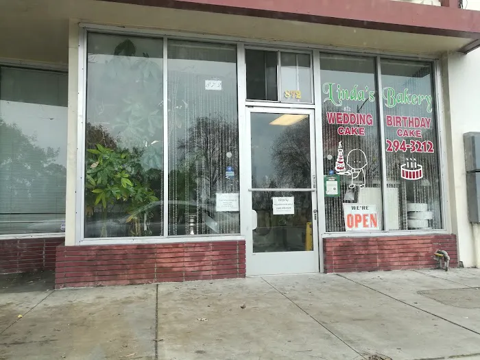 Linda's Bakery Picture 6