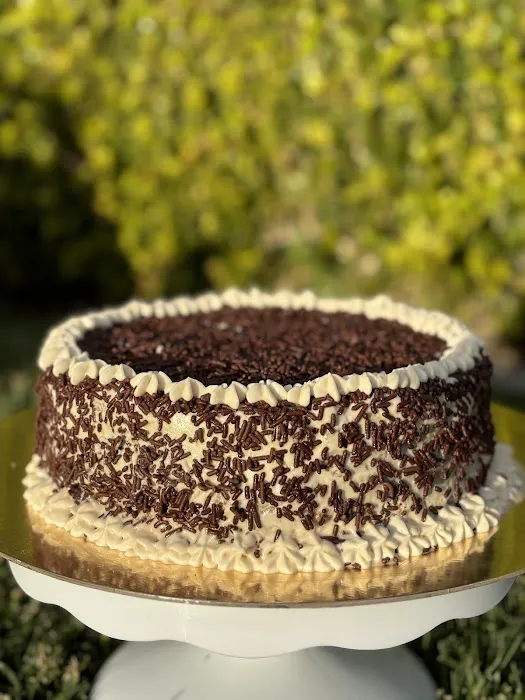 Lemabel_cake Picture 2