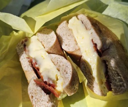 House of Bagels