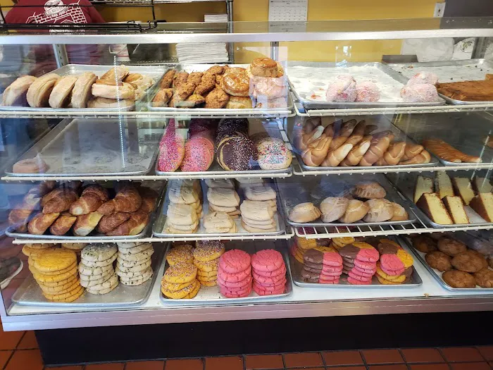 El Rico Pan Bakery Picture 3