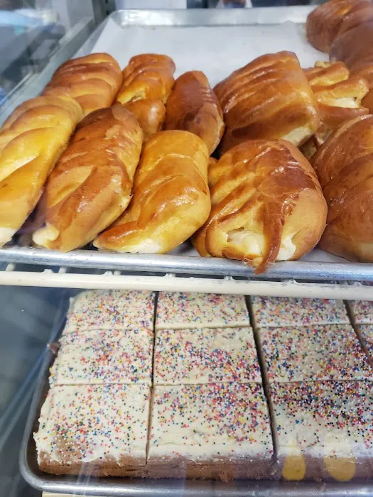 El Rico Pan Bakery Picture 2