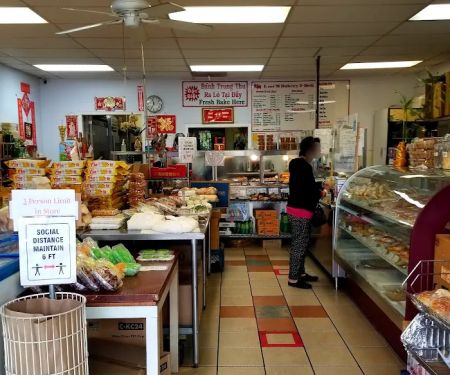 L & M Bakery & Deli