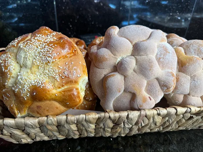 El Pan Dulce Panederia Picture 4