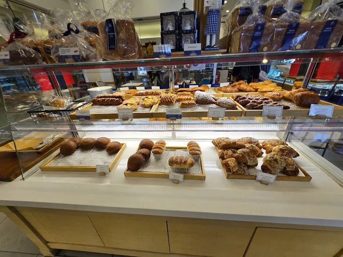 Paris Baguette Picture 7