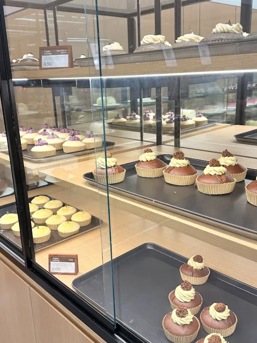 Basquia Bakery Picture 5