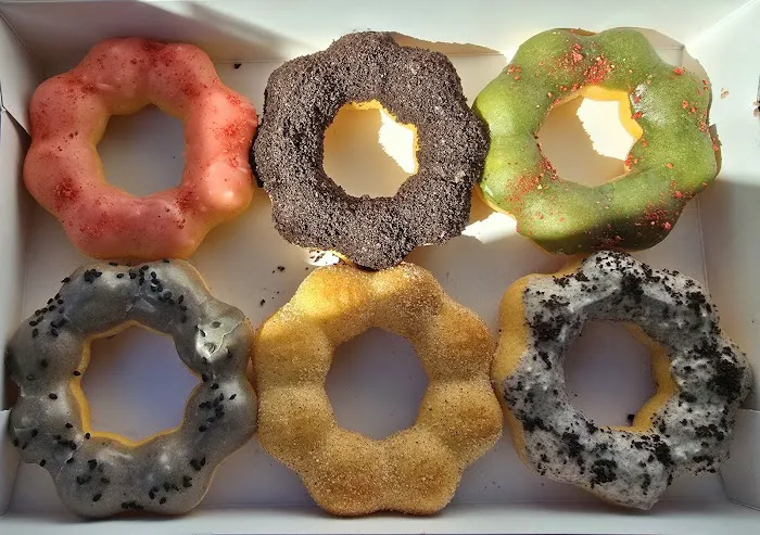 Mochiholic (Mochi Donuts, Boba, Desserts) Milpitas Picture 4