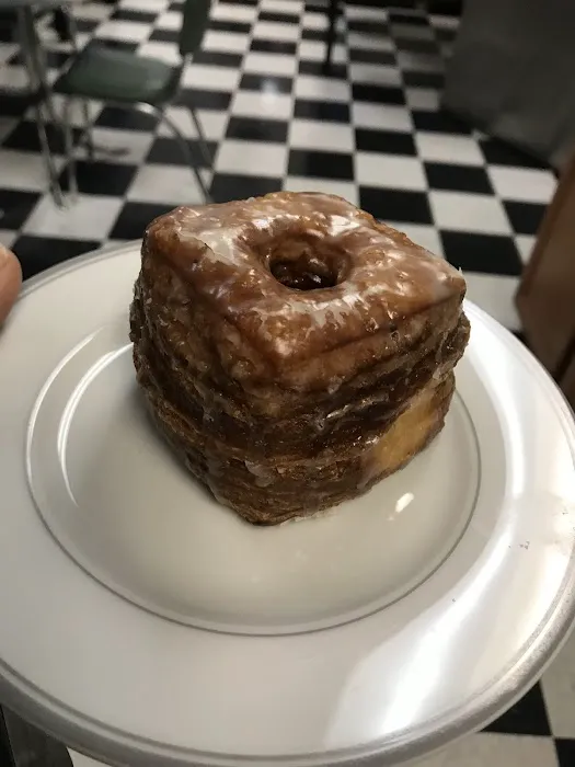 DONUT BASKET Picture 2