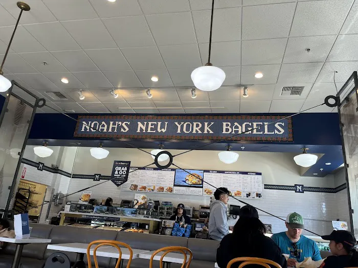 Noah's NY Bagels Picture 2