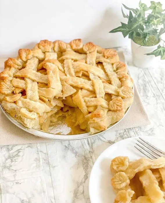 Cezaine Pies and Sweets Picture 7