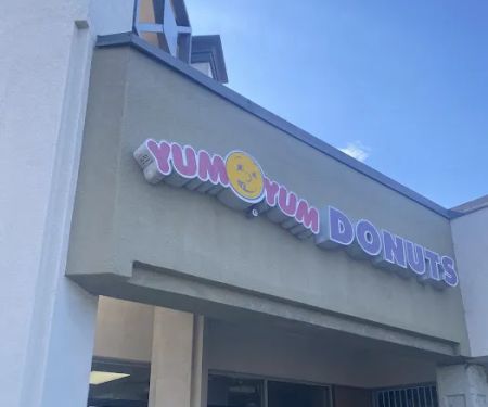 Yum Yum Donuts