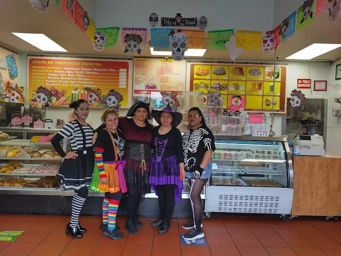 Panaderia Rosas Picture 5