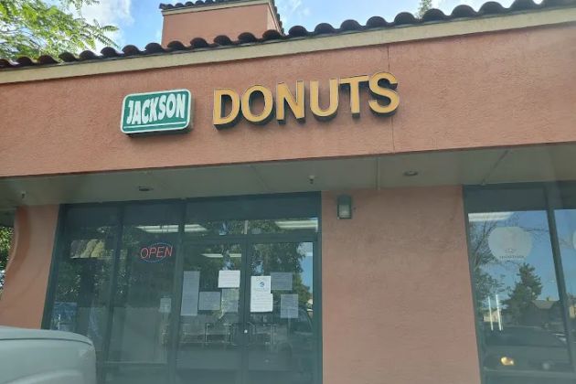 Jackson's Donuts