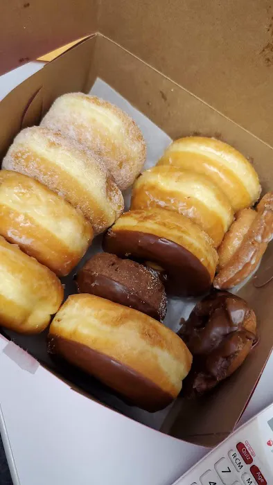 Jackson's Donuts Picture 5