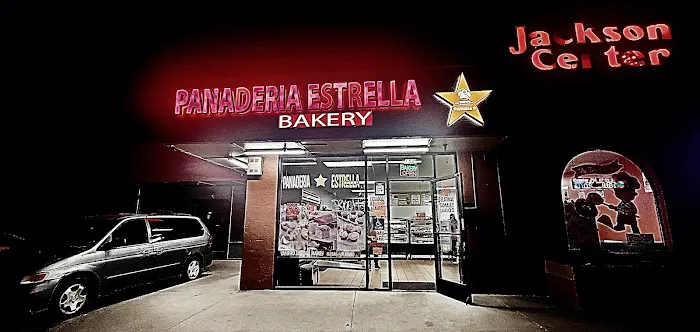 Panaderia La Estrella Picture 5