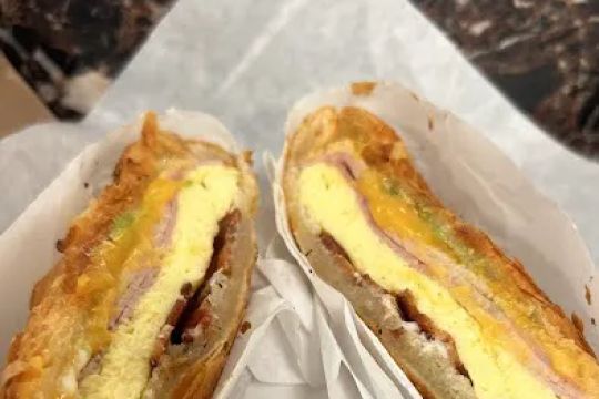 World Donuts 'n Ice Cream