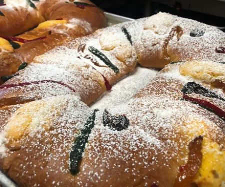 Delizias Bakery