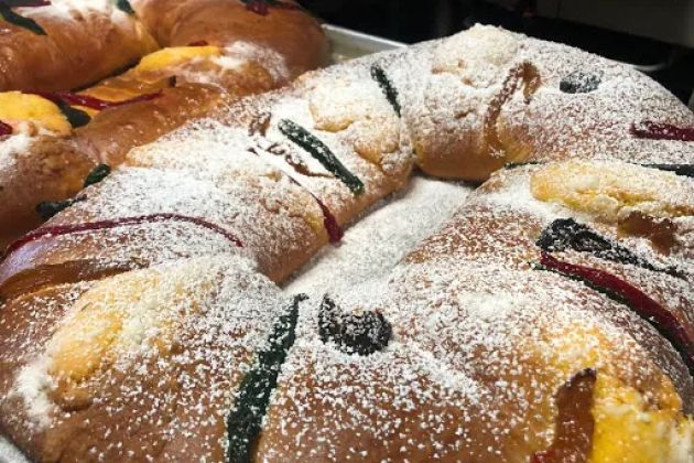 Delizias Bakery