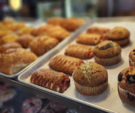 Ou2019Henryu2019s Donut Shop