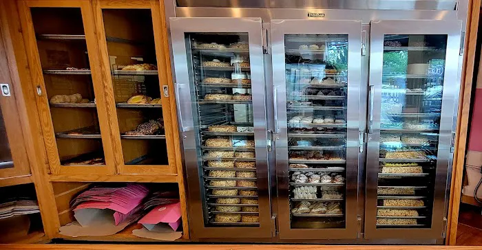 Peters' Bakery Picture 10