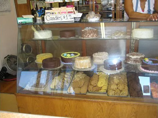 Peters' Bakery Picture 8