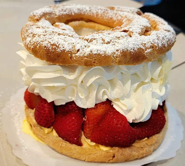 Peters' Bakery Picture 6