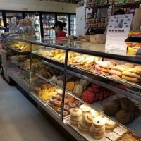 Los Tres Hermanos Bakery ico