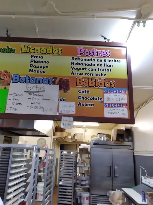 Rica Panaderia Picture 4