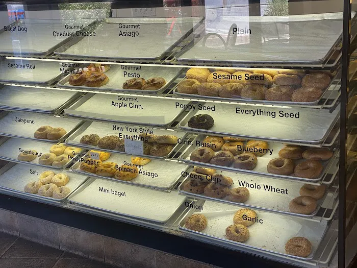 The Posh Bagel (Menlo Park) Picture 3