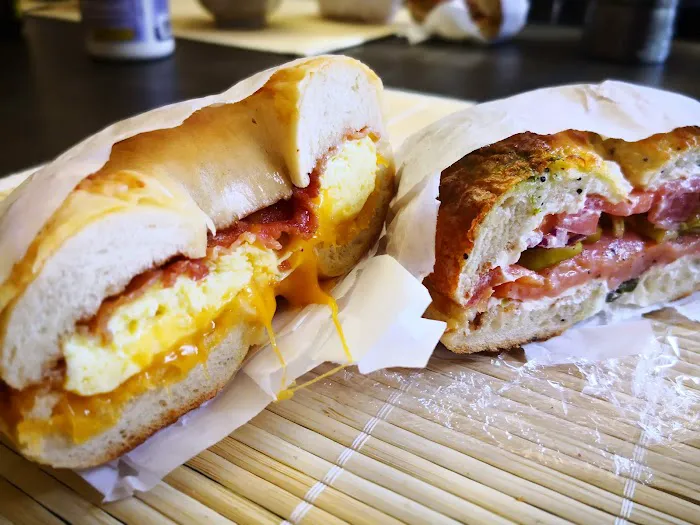 Regal Bagel Picture 4