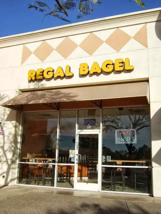 Regal Bagel Picture 8