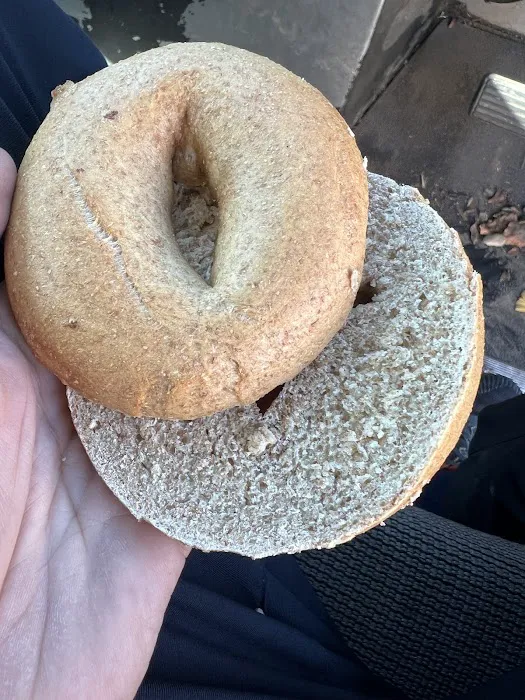 Bernal Bagels & Donuts Picture 6