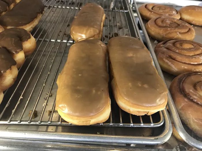 Bernal Bagels & Donuts Picture 2