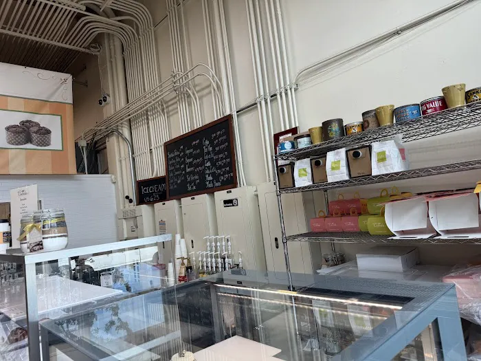 Cocola Bakery Picture 5