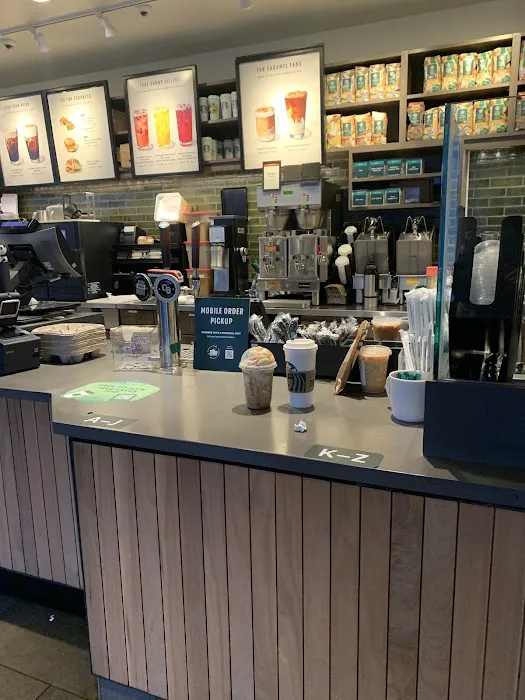 Noah's NY Bagels Picture 7