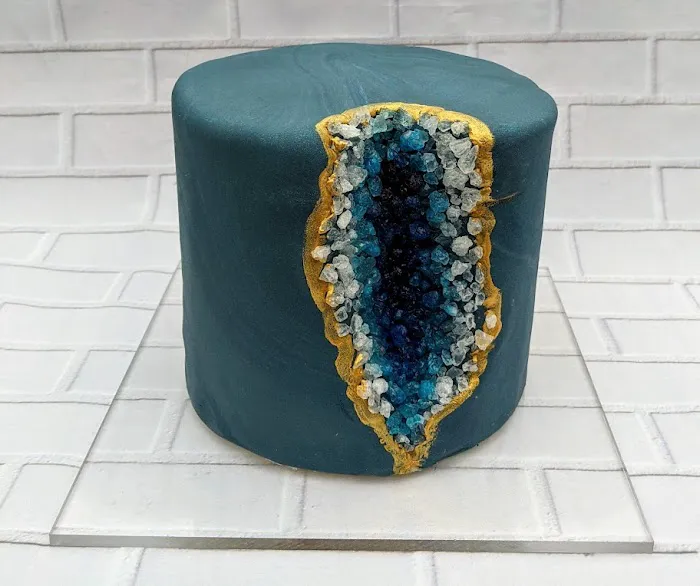 The Cake Robin Custom Baked Goods Picture 4